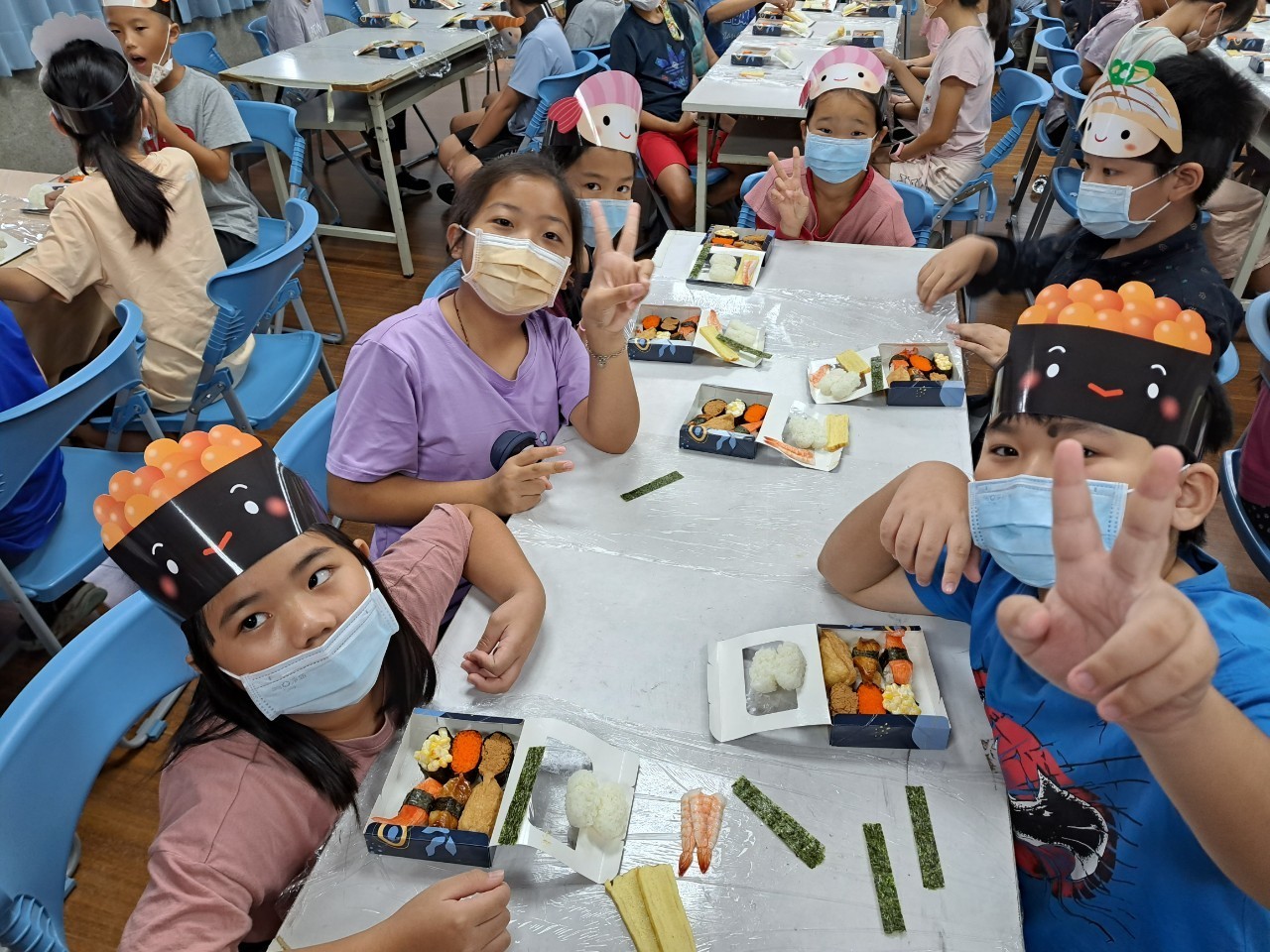 LINE_ALBUM_20231116壽司製作體驗活動_231116_25.jpg